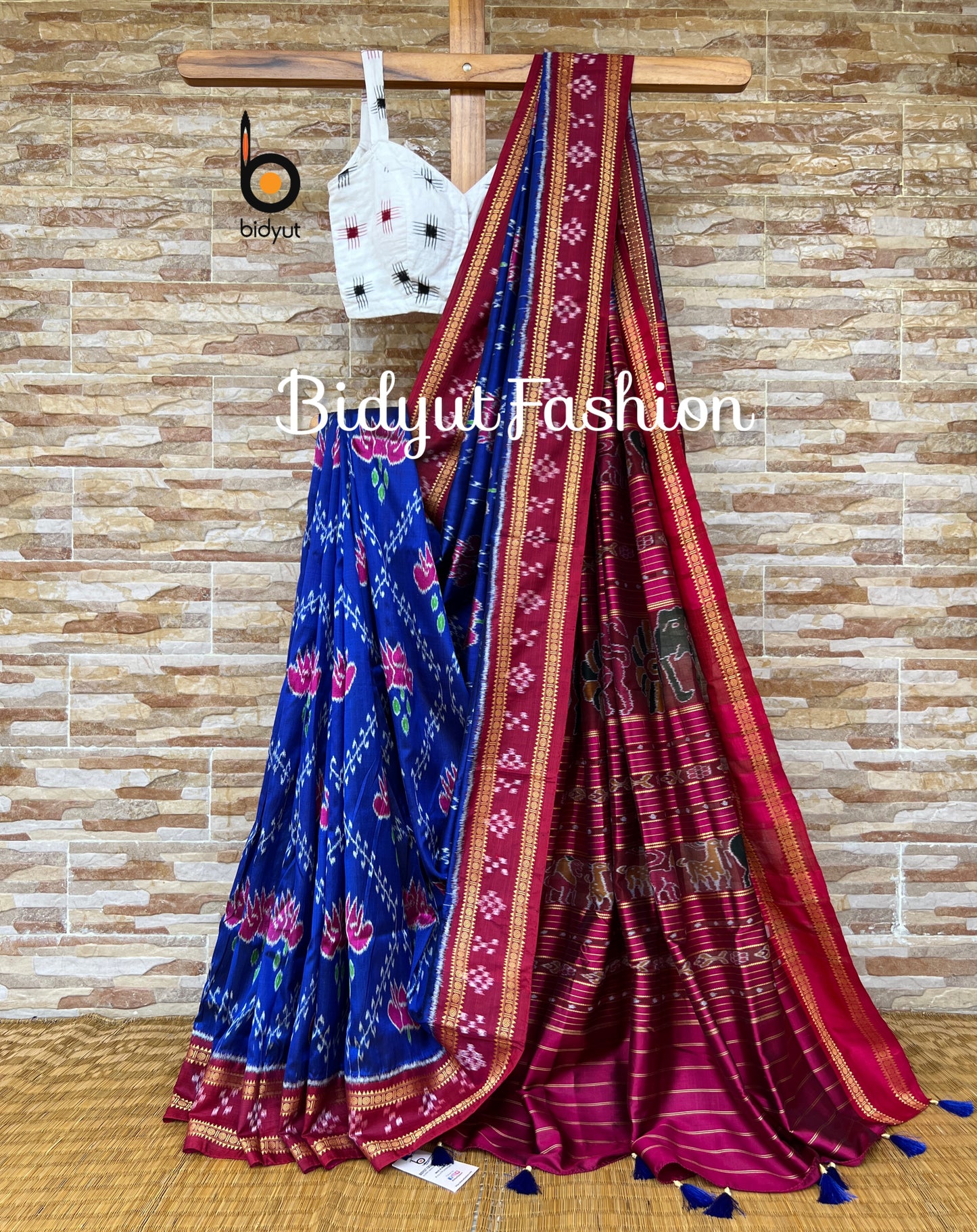 Handlooms of Odisha Nuapatna Ikat Silk Saree Blue color