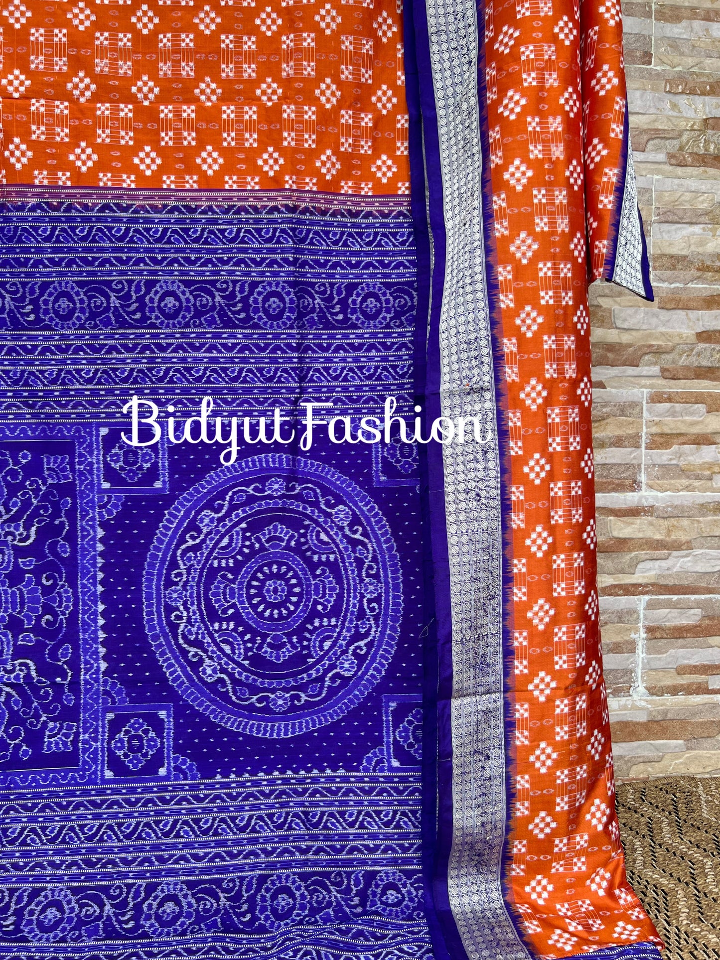 Handlooms of Odisha Sambalpuri double Ikat Passapalli Silk Saree Orange color