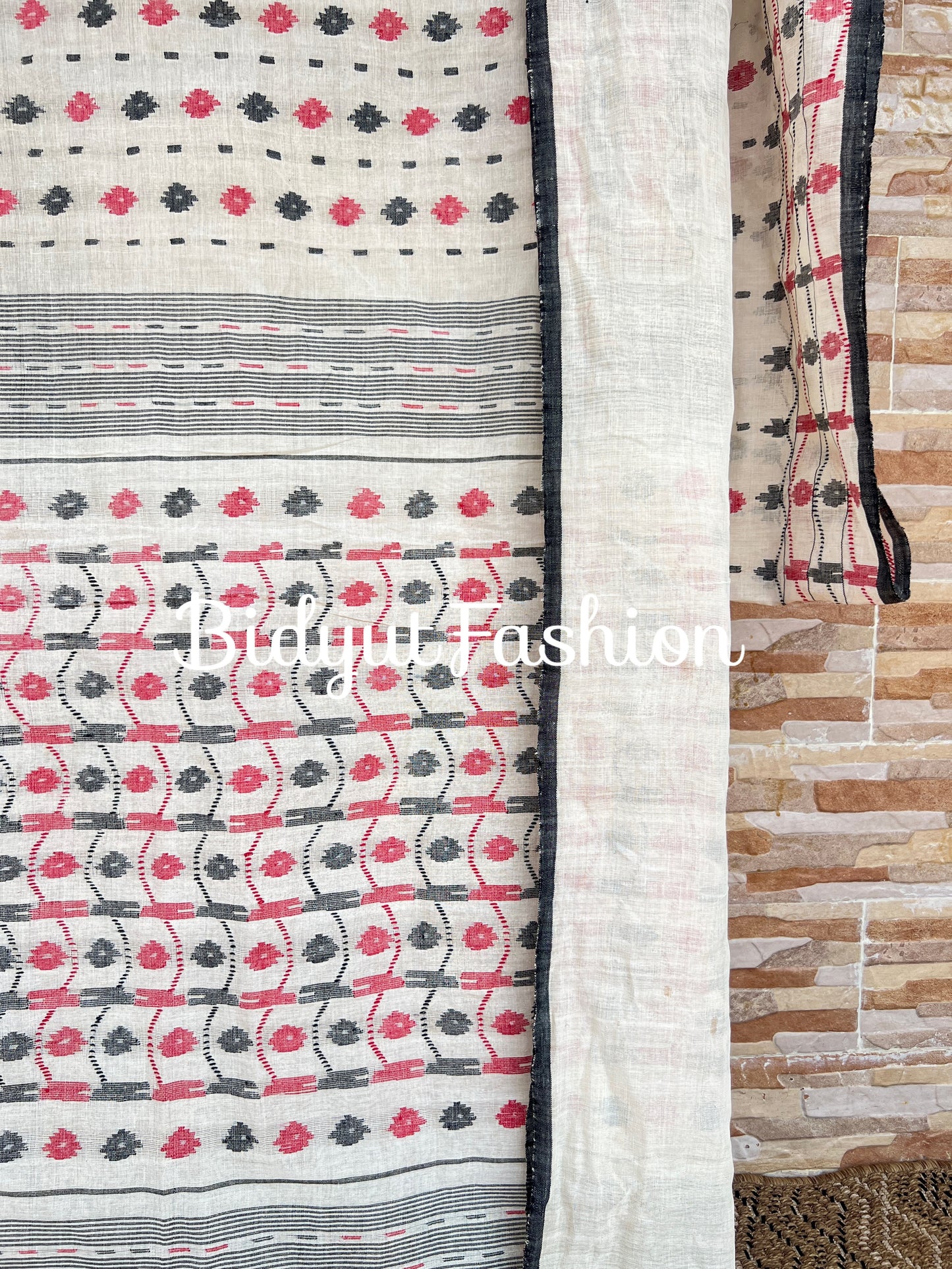 Bengal Handloom Dhakai Jamdani Cotton Saree | Handwoven Jamdani Saree white color