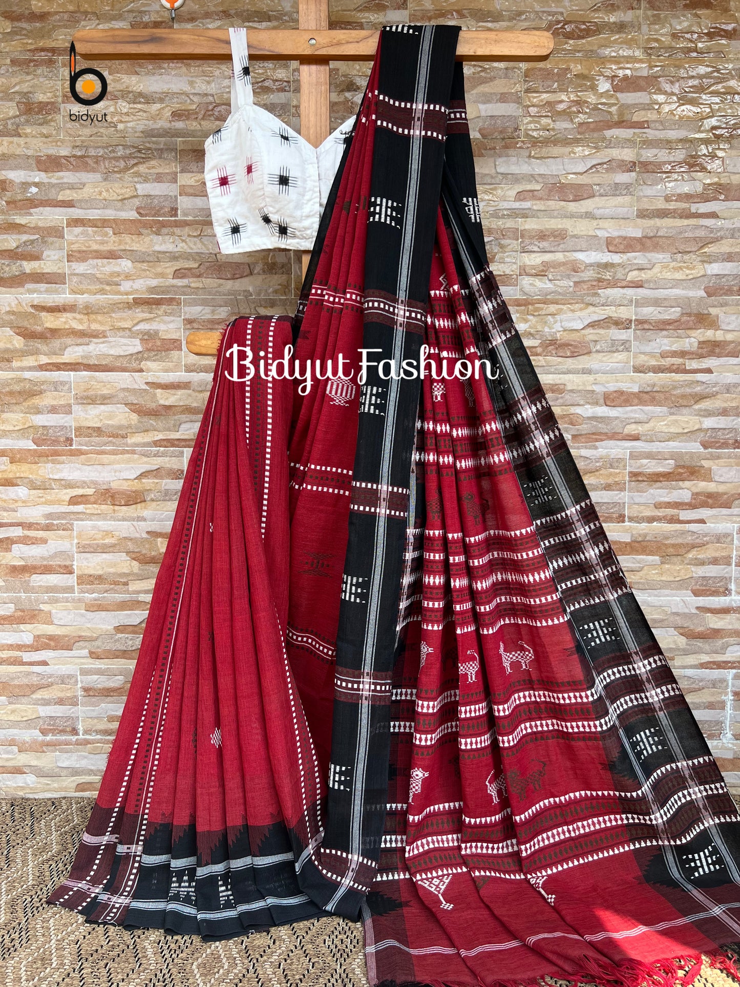 Handloom of Odisha Kotpad Tribal Cotton Saree in red color