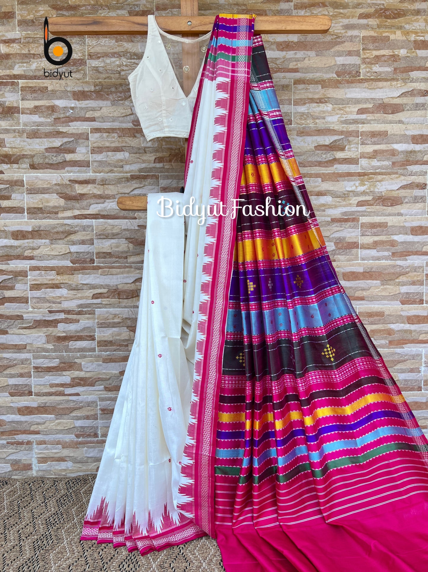 Handlooms of Odisha Berhampuri Double Palla Silk Saree white color